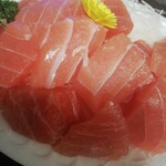 綜合食品 ヤマダ - 料理写真:お刺身（マグロぶつ）