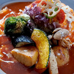 makanai cafe ツムギ堂 - ドレス・ド・オムライス（スープ、ピクルス付）1300円