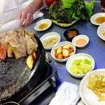 韓国亭豚や - サムギョプサル