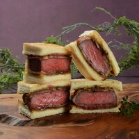 牛とろ焼きしゃぶ専門店 十二松六左衛門のご予約 - 箕面萱野