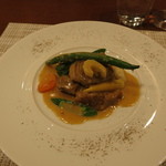 レストラン ツジ - オーストラリア産仔牛バラ肉のクリーム煮