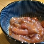 寿司処　笑楽 - 烏賊の塩辛