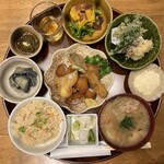 寅福 - バランス定食 1680円
            ※まぐろカツと季節野菜、タルタルソース添え
            2022年3月9日昼