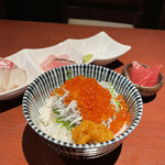 酒肴場 屯 - 海鮮丼¥500