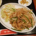 錦海楼 - 豚肉生姜焼き定食