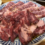 炭火焼肉ホルモン 横綱三四郎 - 