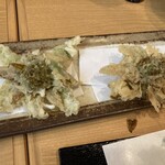 富の蔵  - フキノトウがふわっと咲いておる^_^