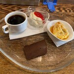 ポン・ド・リゼール  - ランチ共通品