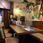 ポン・ド・リゼール  - 店内（座席より右まわり）➡︎