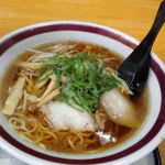 蓬莱 - ラーメン