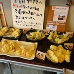 い草製麺所 - 種類も豊富　※全部、無料