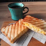COLORS coffee house - 