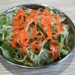 エベレスト ナンハウス＆バー - セットのサラダ