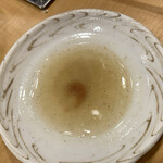 焼肉処 まるます家 - ガツの塩ダレ♬
      梅ペーストとごま油の
      風味が美味しい♡