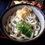 灸まんうどん - 灸まんうどん@琴平でぶっかけうどん。うどん県のうどんはコシがあって旨い。