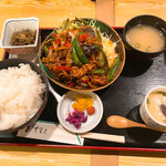 Hanaki - 豚肉と茄子の炒め定食
