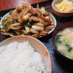 Tonkatsu Yoshie - 朝せん焼定食