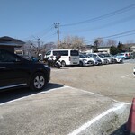 中華そば 深緑 - 駐車場はザっと27台分