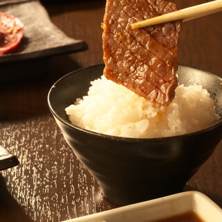 肉の切り方や自家製タレなど、細部にまでこだわり抜いた絶品焼肉