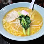 王味 - みそラーメン