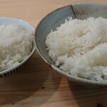 Sumiyaki jingisu kan maruko - ライス　（小）250円/（中）250円