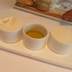 アルジェント - ホイップバターとオリーブオイル