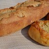 酵母工房 田の香 - バタール180円、オレンジピール＆クリームチーズ200円