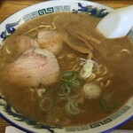 特一番 - ラーメン 630円