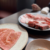 焼肉うしごろ 銀座並木通り店 - クラシタすき焼き