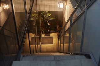 Torikago - 階段で地下一階へ！