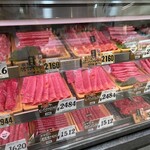 宮田精肉店 - ショウケース