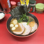 横濱家系ラーメン 勝鬨家 - 