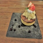 カフェ&レストラン ランプ - スフレパンケーキ