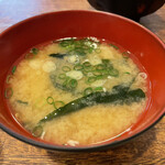 かつれつ四谷たけだ - お味噌汁ちょっとしょっぱい