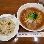 盛華園 - 半チャンラーメン2022.03.09