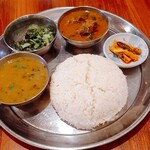 恵味 - ダルバート