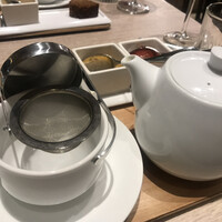 ゴドノフ東京 丸ビル店 - 