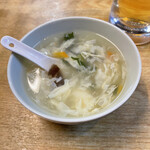 四季ボウ坊 - サービスのスープ