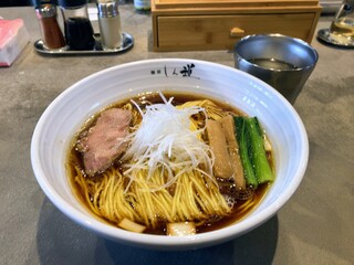 麺屋 しん道 - らぁ麺大（９００円）