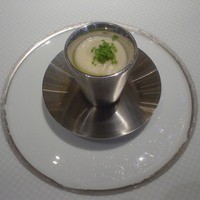 シェ・イノ - 