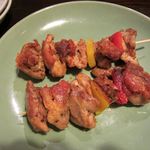 ニャー ヴェトナム ビアホイ - 鶏肉の串焼き、レモングラス風味