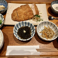 魚とおばんざい 泉士 - 