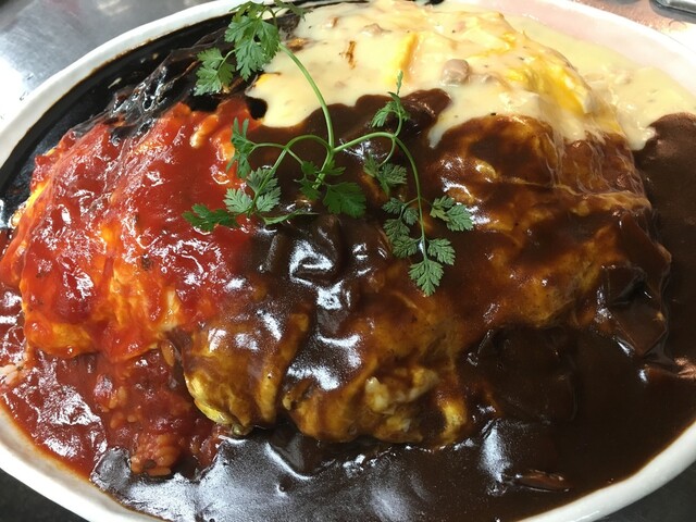 ファミリーレストラン ラタン - 柳原（ファミレス）の写真