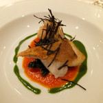 イグレック アサイ - ハタのポアレと白子のフリット、刻んだトリュフ