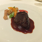 イグレック アサイ - 和牛頬肉の赤ワイン煮込み