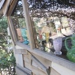 なんじゃもんじゃカフェ - どこを見てもオシャレな空間