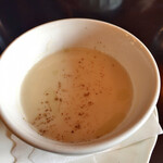 ガニュ・パン - 濃厚なカリフラワーのポタージュ