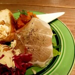 キッチン&バル トリコ - 生ハムサラダ