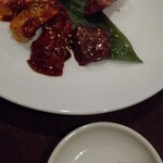 炭火焼肉 久 - 