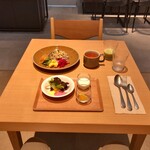 カフェ ストレータ - 